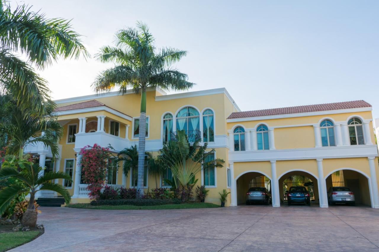 Hotel Boutique Mansion La Ceiba Mérida Exterior foto